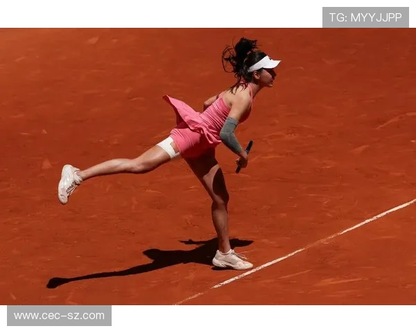 网球赛场风云再起 世界顶级选手争夺年度排名宝座